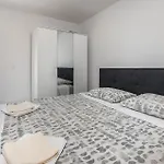 2 Bedroom Stunning In * Novi Vinodolski