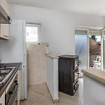 2 Bedroom Stunning In Apartamento *