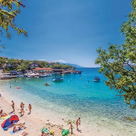 Awesome In * Novi Vinodolski